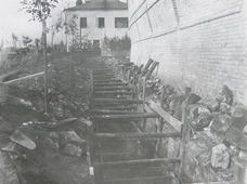 Прокладка теплопроводов у китайгородской стены 1930 год